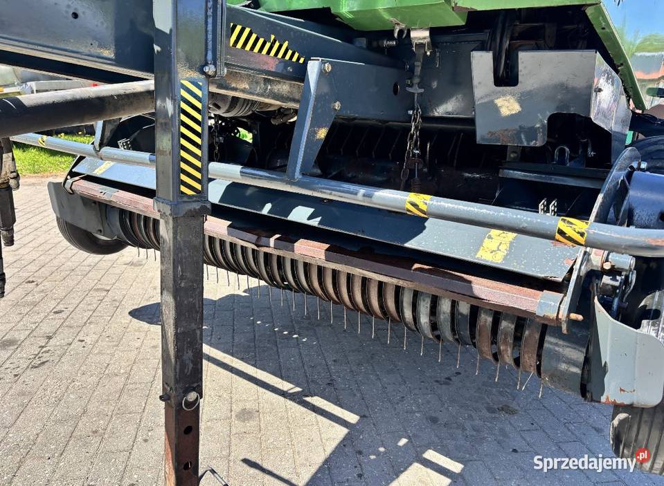 Prasa rolująca belująca Fendt 2900 V belownica Rolujące (belujące) Myszyniec