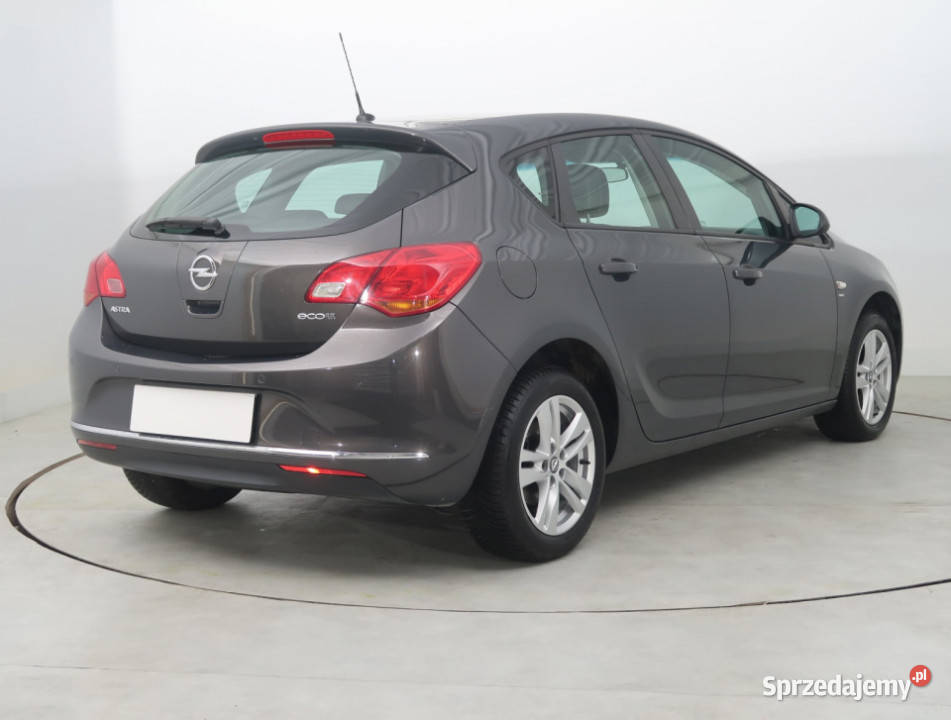 Opel Astra 14 T Bielany Wrocławskie