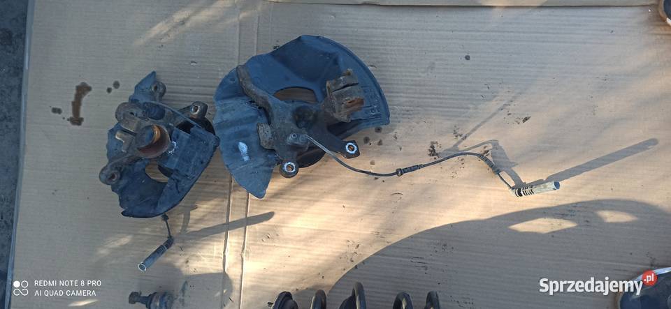 bmw e46 piasta zwrotnica przod lewa prawa 2028 osobowe Pozostałe Imielin