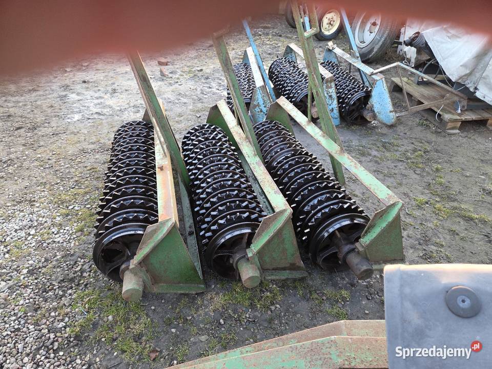 Wał wały posiewne w ładnym stanie nieuszkodzony łódzkie Żychlin