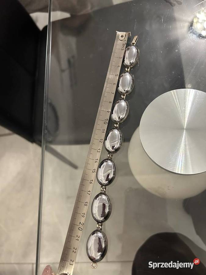 Bransoletka srebrna wysadzana hematytem