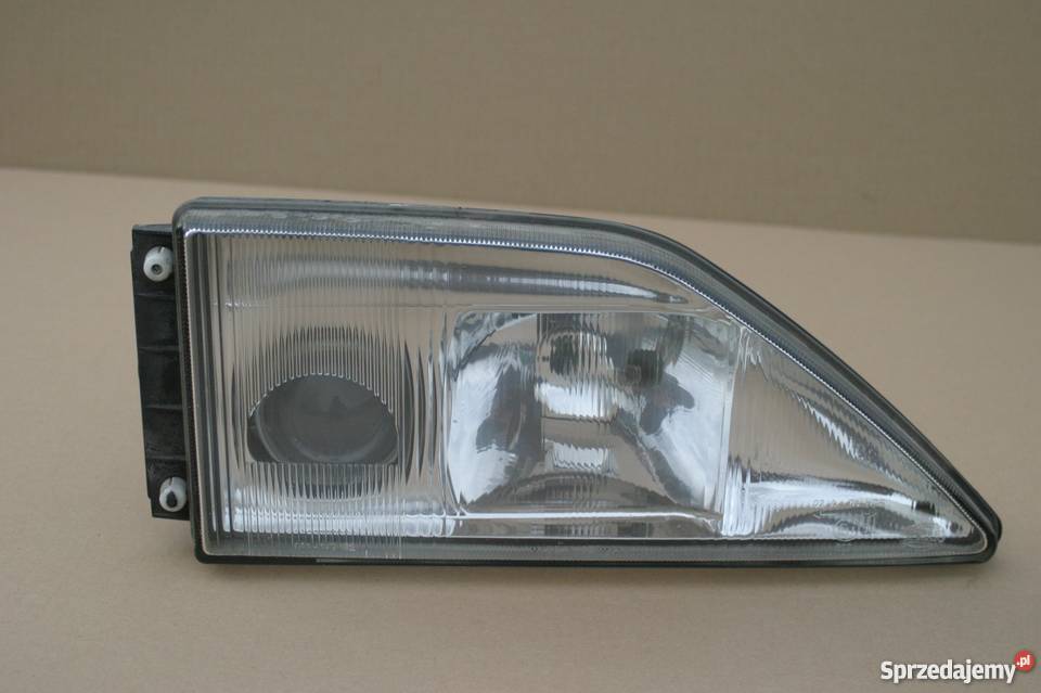 MERCEDES CITARO O530 LAMPA REFLEKTOR PRAWY PRZÓD lubuskie Bieleń