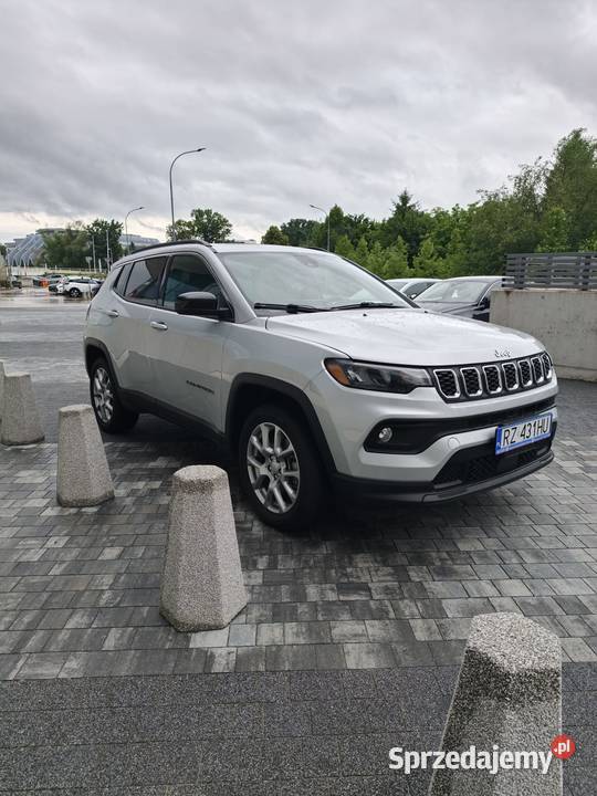 Sprzedam JEEP COMPASS 20