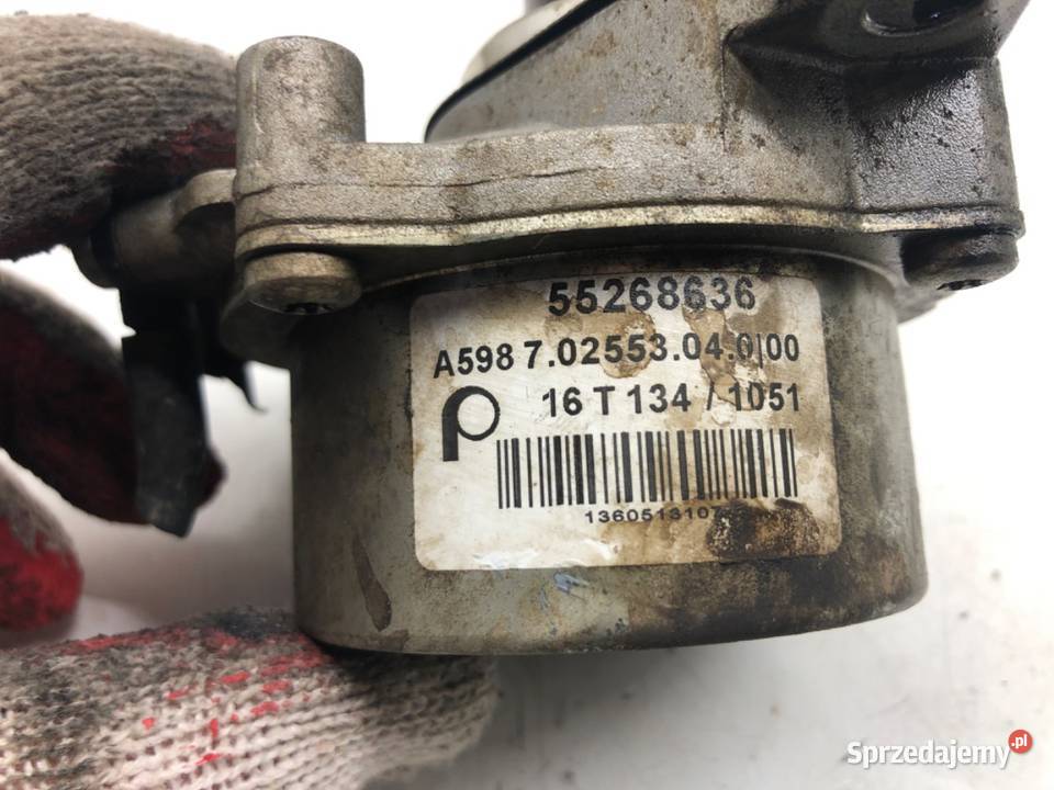 POMPA VACUM OPEL COMBO D 55268636 13 90 sprzedam