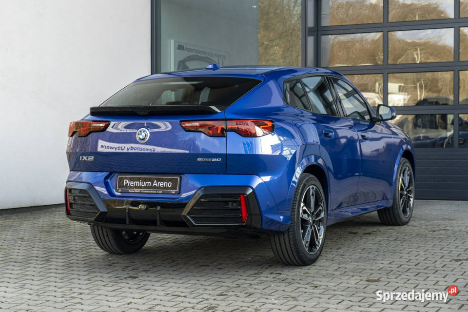BMW iX2 iX2 eDrive20 z ratą 950 netto autoalarm Łódź sprzedam