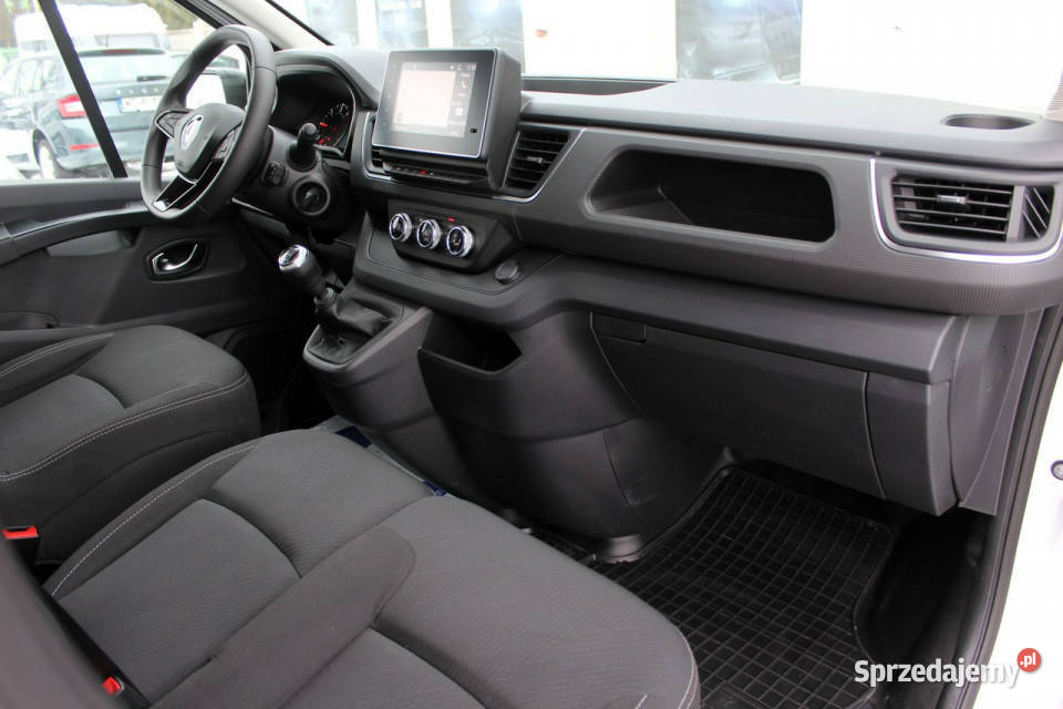 Renault Trafic 130 3osobowy FV23 Navi LED nieuszkodzony Sokołów