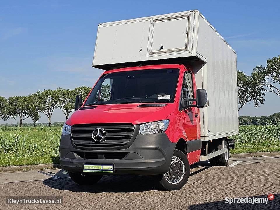 MercedesBenz SPRINTER 515 kontener winda