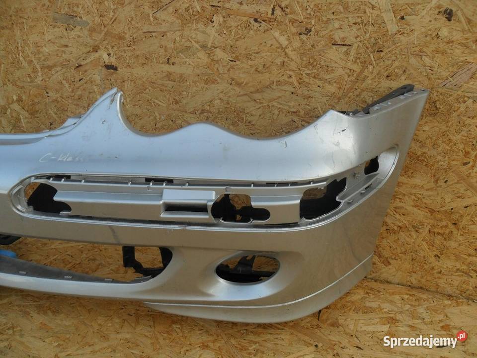Mercedes CKlasse W203 2004 2005 2006 zderzak wielkopolskie