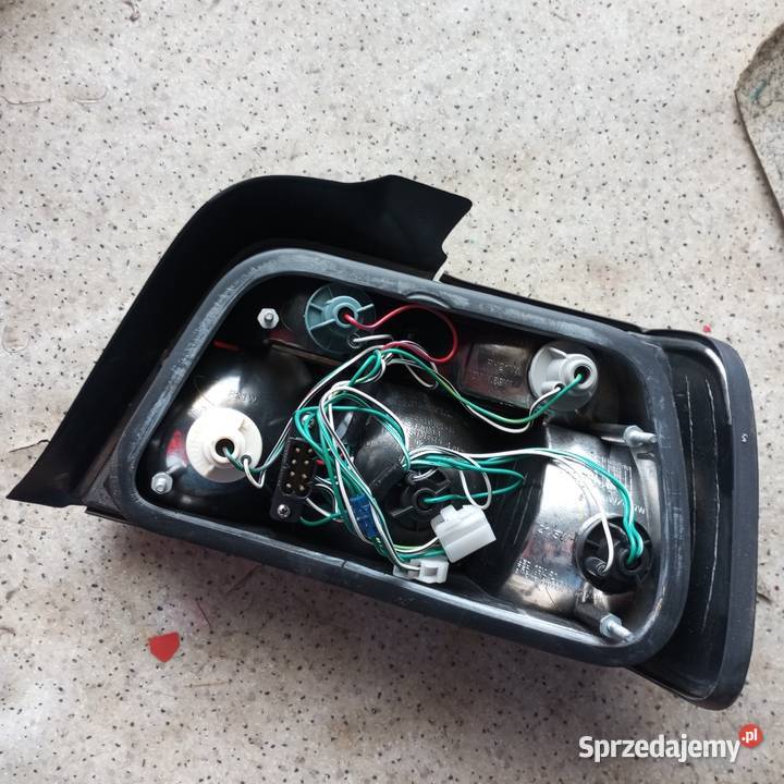 Lampa tył lewa LED BMW E36 sedan DEPO Złotoryja