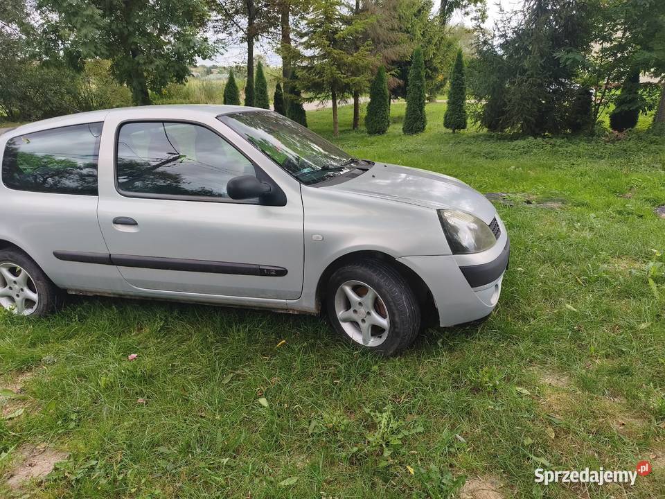 Clio 2 12 2003 benzyna zadbany sprawny gotowy do kamera cofania Maciejów