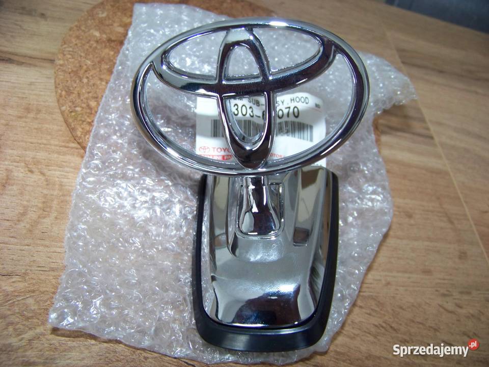 Toyota Land Cruiser emblemat na maskę nowy Pozostałe Radzymin