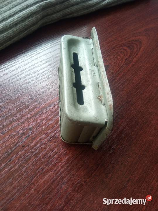 Popielniczka żuk Nysa PRL Szczecin