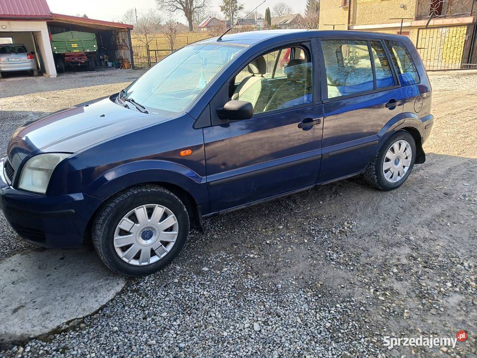 FORD FUSION Średnia Wieś