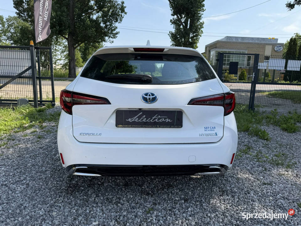 Toyota Corolla 18 HSD 140 Lifting Bezwypadkowy elektryczne lusterka