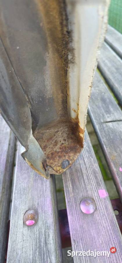 Błotnik lewy Golf II Leźno