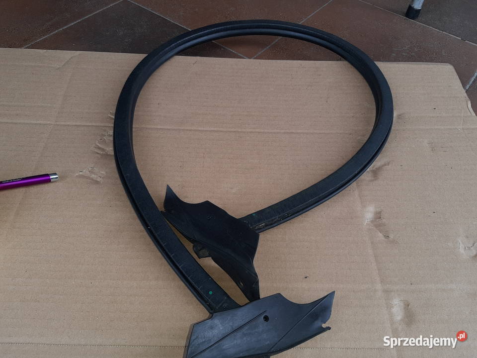 BMW F11 20 D kombi uszczelka klapy tył Warszawa sprzedam
