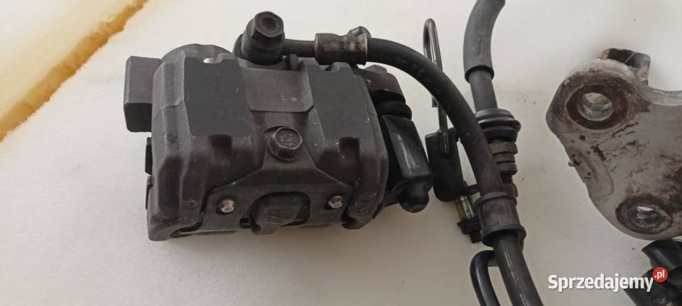 Zacisk hamulca hamulcowy przedni Honda Transalp Zalesie Górne sprzedam