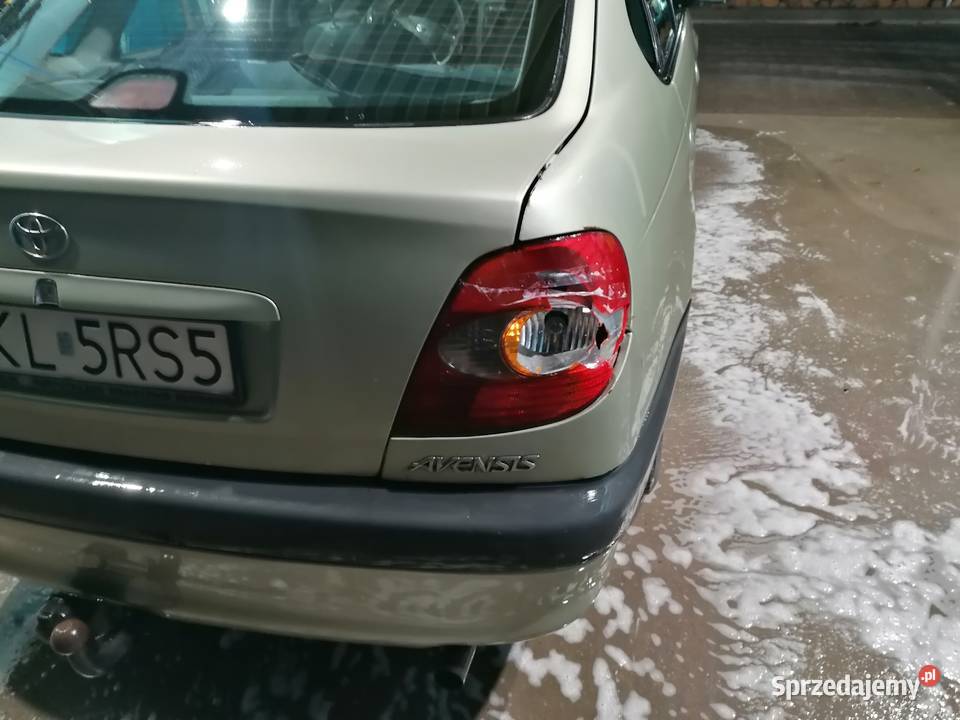 Sprzedam Toyota Avensis T22 Liftback Kłodzko