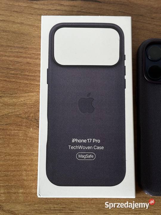 iPhone 17 Pro TechWoven Case Warszawa