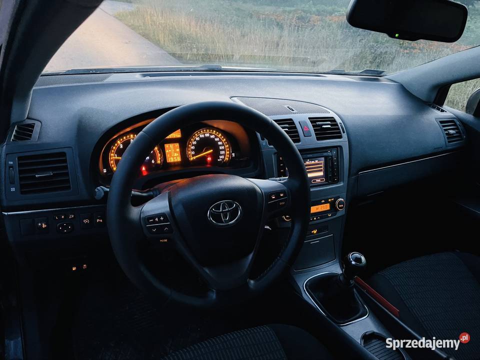Toyota Avensis 20 D4D zadbana bogata wersja Sędziszów Małopolski