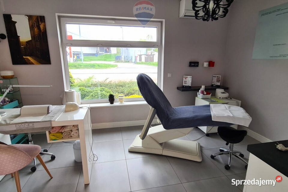 Ekonomiczny dom usługi świetna