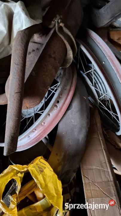 Sprzedam czesci do wsk125