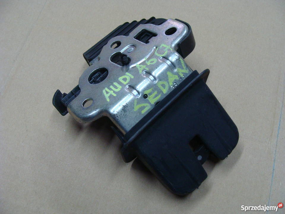AUDI A4 A6 VW PASSAT B7 SEDAN ZAMEK TYLNEJ KLAPY sprzedam