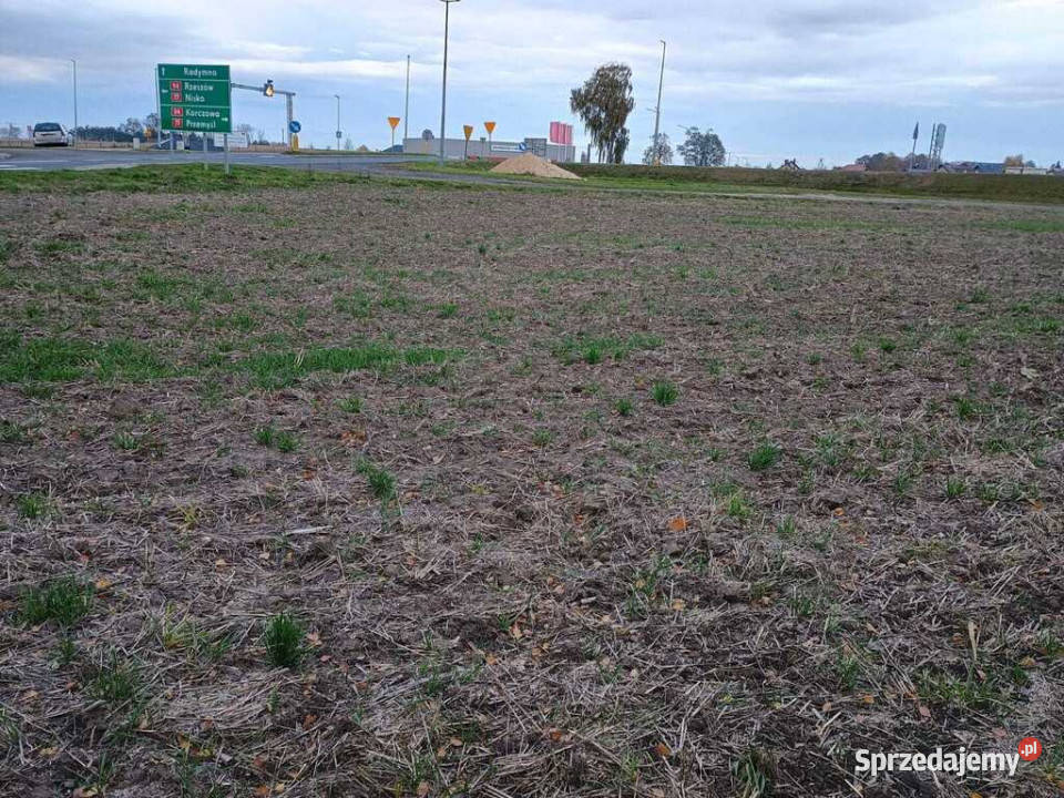 Działka budowlana inwestycyjna w Radymnie inwestycyjna Radymno