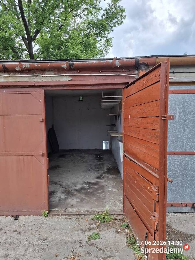 Sprzedam garaż samodzielny Radom