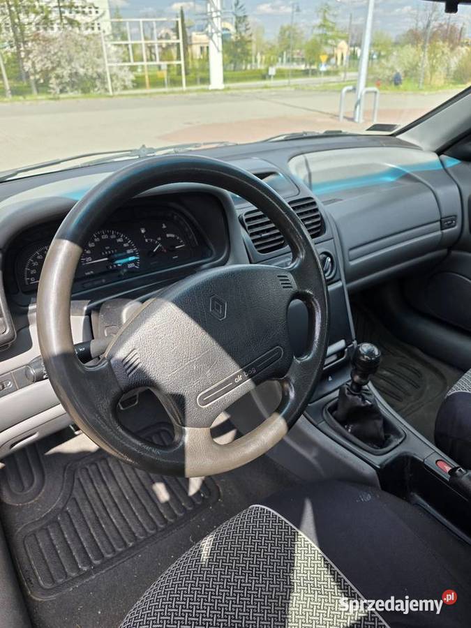 Renault Laguna 18 KAT 94 r UNIKAT nieuszkodzony Końskie