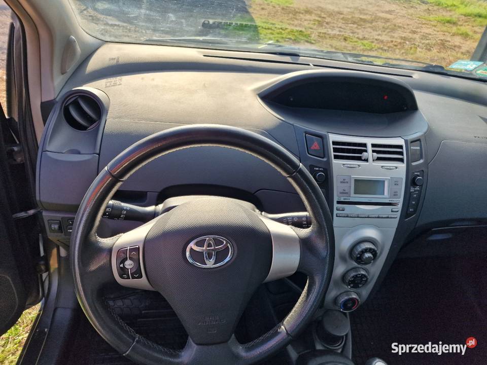 Toyota Yaris 13 86bez korozjistan centralny zamek