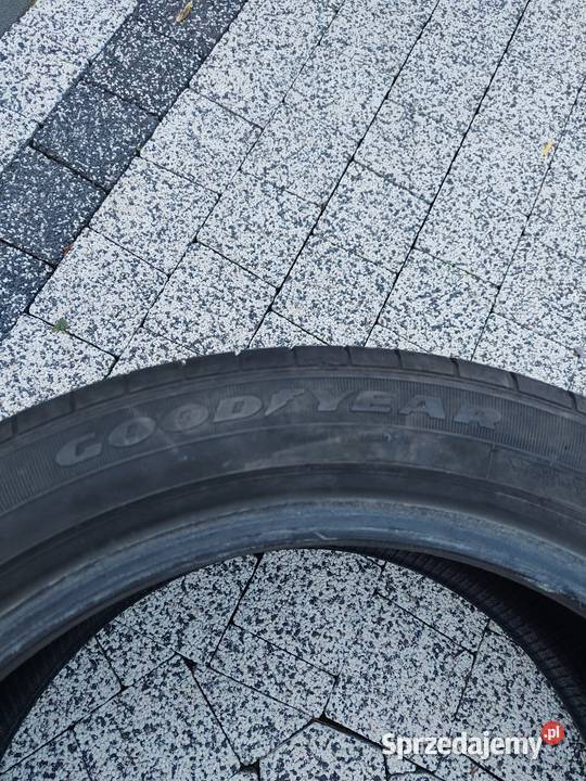 Opona Goodyear 24545r18 45