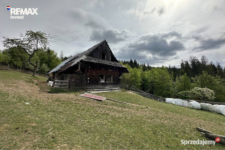 Istebna widokowa działka 6600 m z domem stawem Nieruchomości