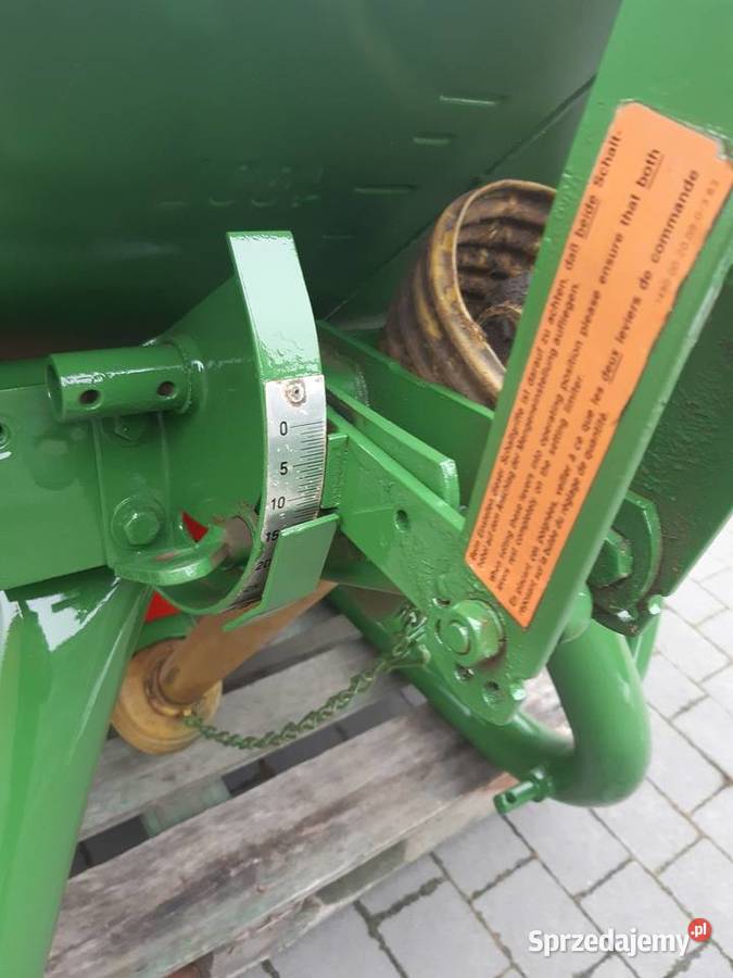 Rozsiewacz nawozu Amazone f603 wielkopolskie Rozdrażew