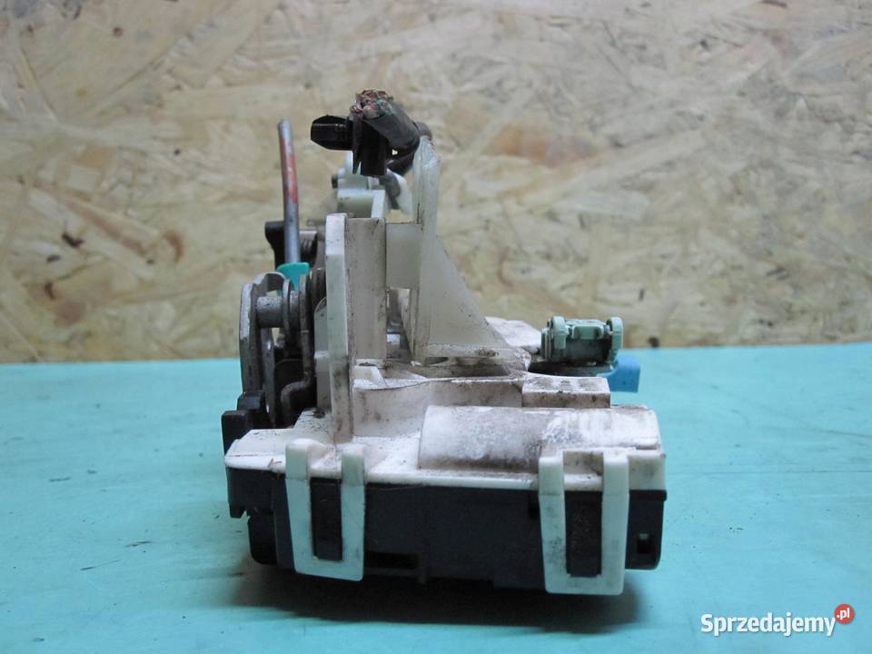 JEEP PATRIOT 08r zamek drzwi lewy przód 6 PINÓW świętokrzyskie