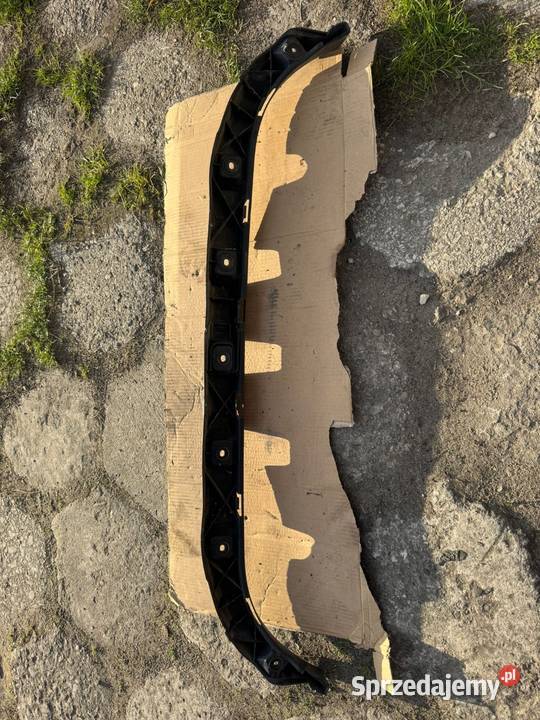 ślizg zderzaka środkowy tył Seat Leon II Starachowice sprzedam