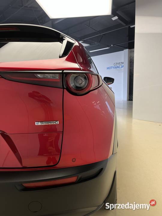 Mazda CX30 Salon bezwypadkowy serwis ASO