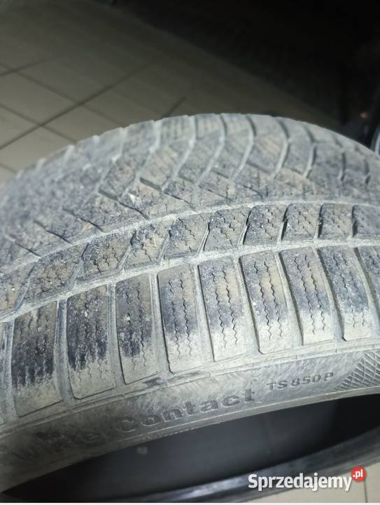 Posiadam na sprzedaż dwie opony zimowe Małżewko