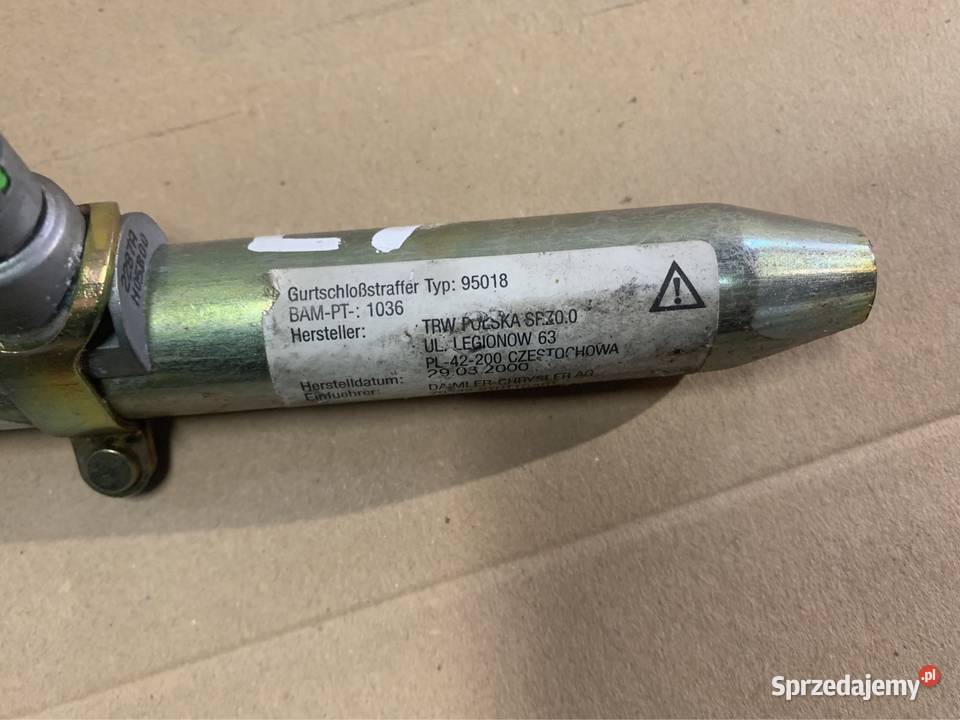Zapinka pasa tyl mercedes c w203 Pasy bezpieczeństwa Szczecin sprzedam