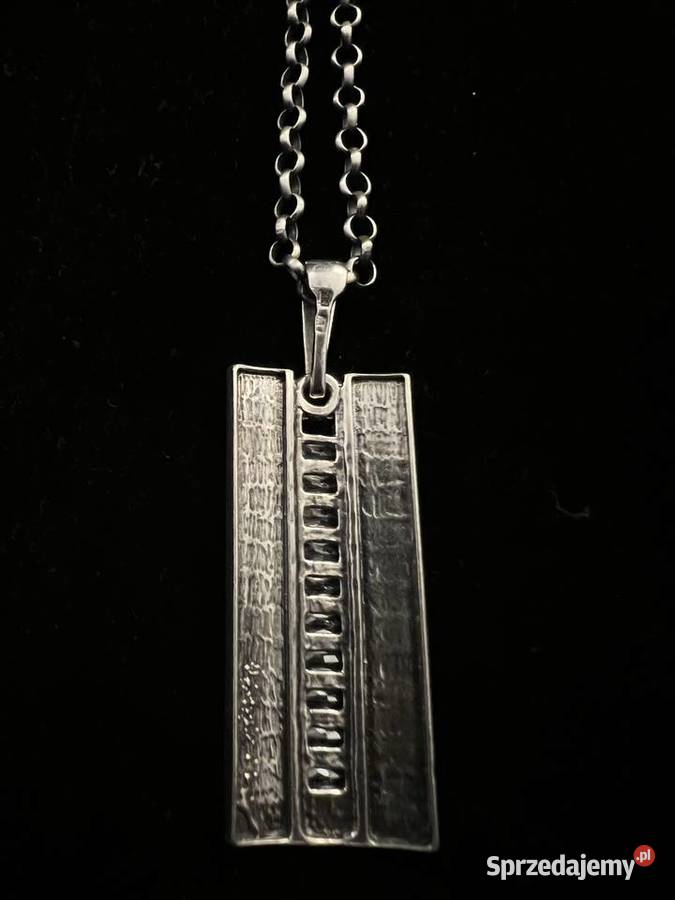 Srebrna zawieszka wisior cyrkonie długi łańcuch Warszawa