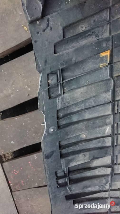 Podłoga pod zderzak deflektor zderzaka Focus mk3 Motoryzacja Konin sprzedam