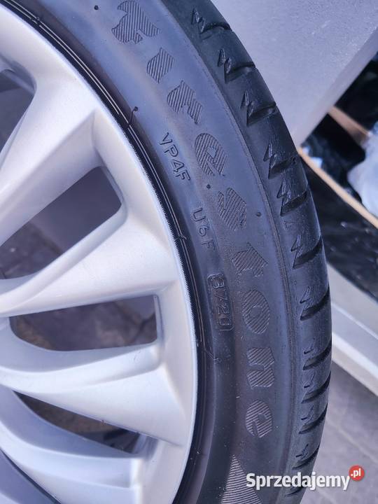 Felga koło fiat 500 x 735625315 7jx18h2et40 Samochodowe