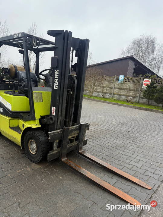 wózek widłowy CLARK CGP16 VW LPG Triplex 44m łódzkie Działoszyn sprzedam