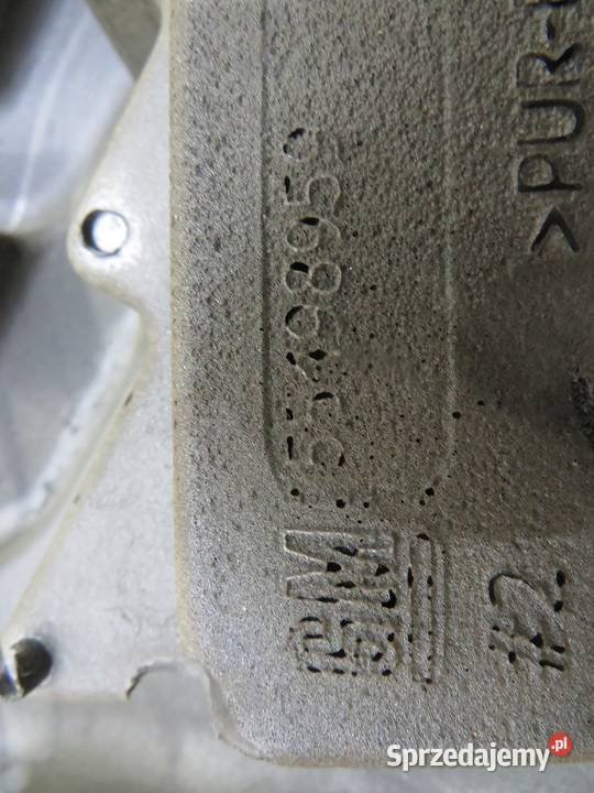 OSŁONA DEKIEL NA SILNIK INSIGNIA B 16 CDTI