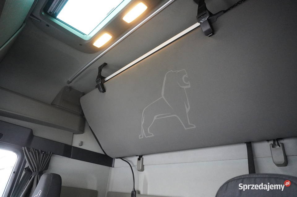 Ciągnik Siodłowy MAN TGX 18510 42 Naczepa biały Chłodnie Kraków