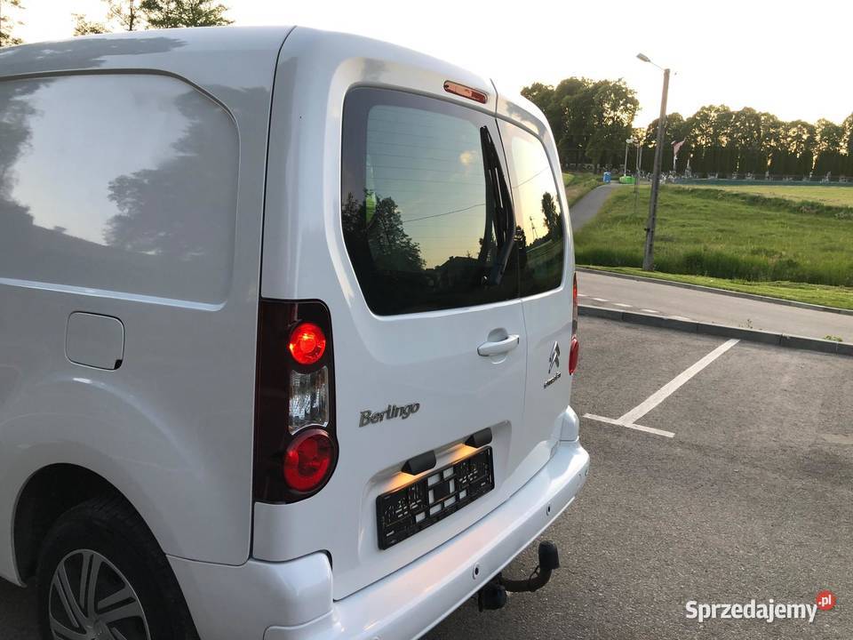 CITROEN BERLINGO 2017r 16 100 ZADBANE AUTO Łękawica sprzedam