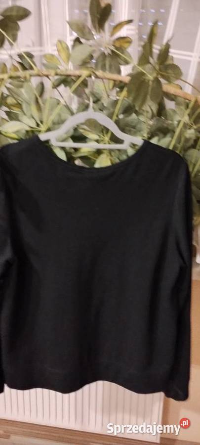 Bluza z ładnym kwiatkiem Buffalo rozmiar M wielkopolskie Leszno sprzedam