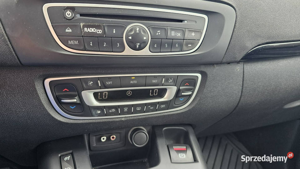 Renault Grand Scenic 7osobowy II 20092016 gniazdo AUX Chełm Śląski