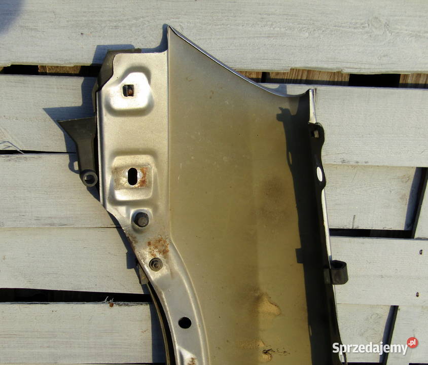 BŁOTNIK PRZEDNI PRAWY OPEL CORSA C Z163 SREBRNY sprzedam