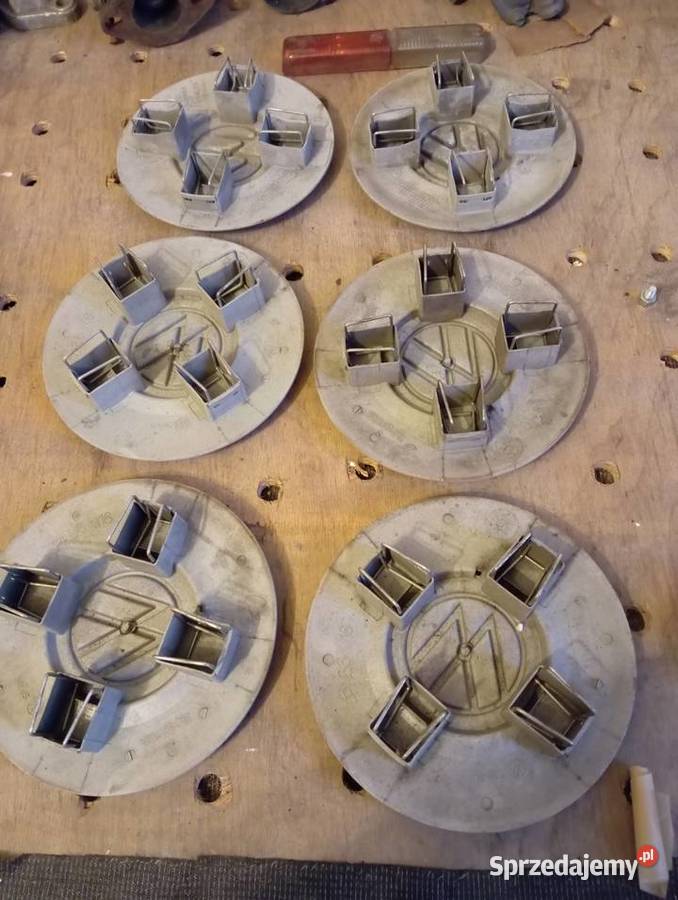 Dekle kołpaki VW 6 sztuk Pozostałe sprzedam